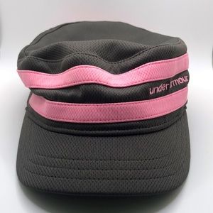 Under Armour Ladies Hat in Great Condition